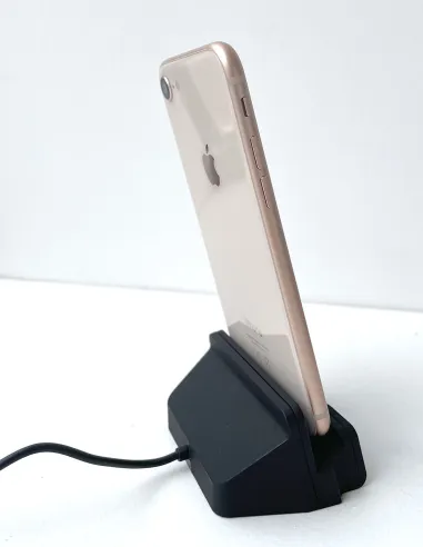 Caméra espion Wifi dans une station de charge Iphone